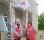Видача гуманітарної допомоги від Червоного Хреста